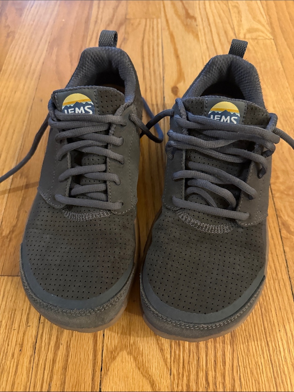 Lems sz 9.5 Primal Zen Gray Casual Lace-Up Sneakers great pre owned condition